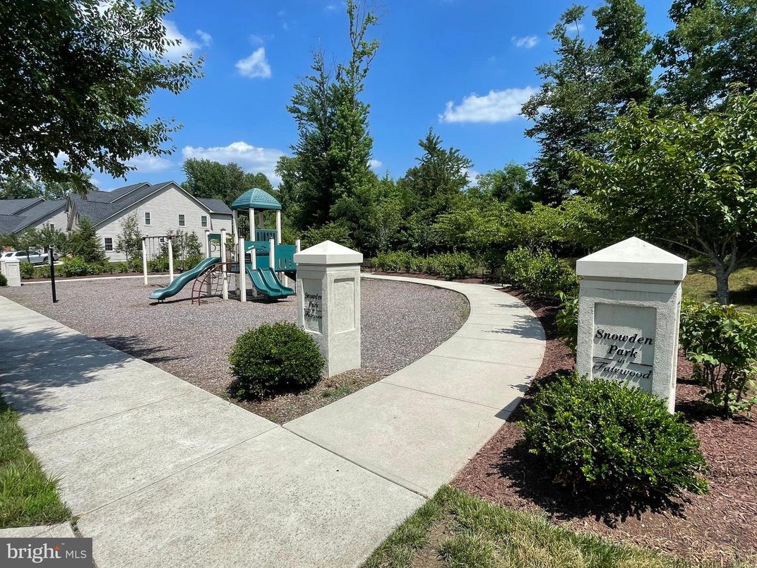 Backyard, Exterior, Playground