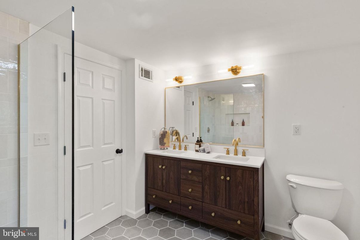 Bathroom, Dual Sink Vanities, Glass Shower, Interior