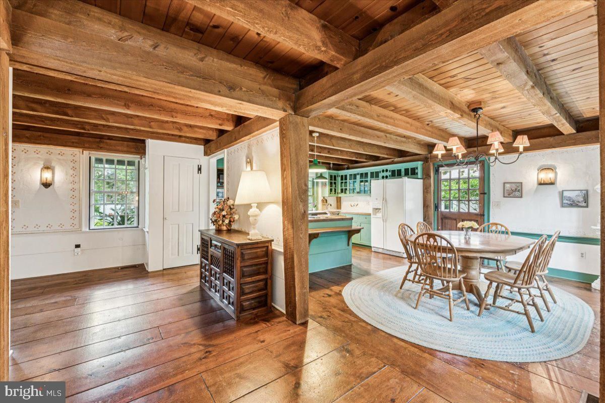 Chandelier, Dining room, Interior, Wooden Beams, Wooden Ceilings, Wood Texture Flooring