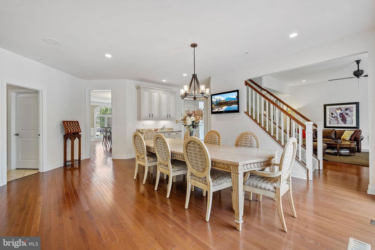 Dining room, Interior, Pendant Lights, Recessed Lighting, Wood Texture Flooring
