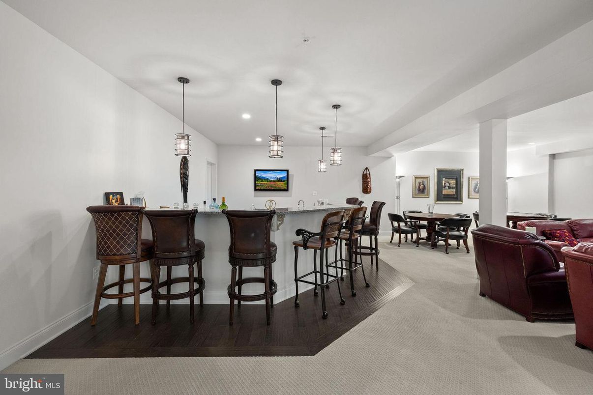 Dining room, Interior, Pendant Lights, Recessed Lighting