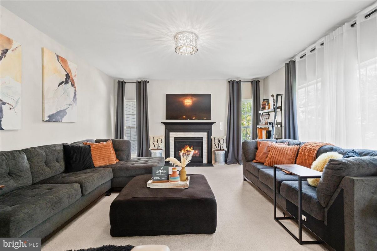 Fireplace, Interior, Living room