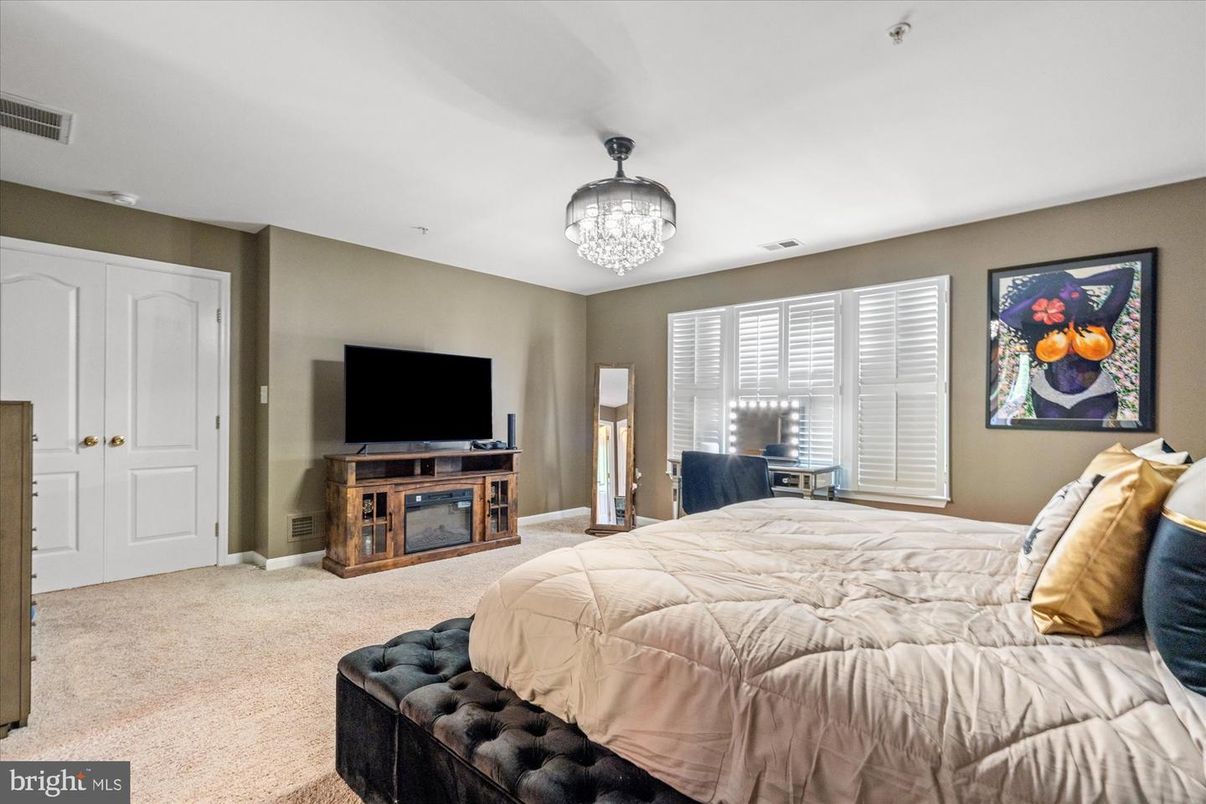 Bedroom, Chandelier, Interior