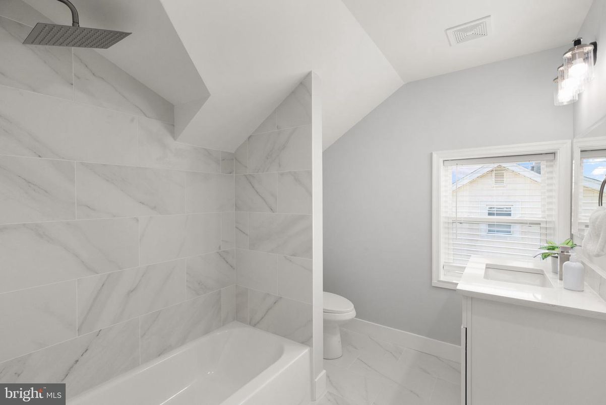Bathroom, Interior, Marble, Marble Walls
