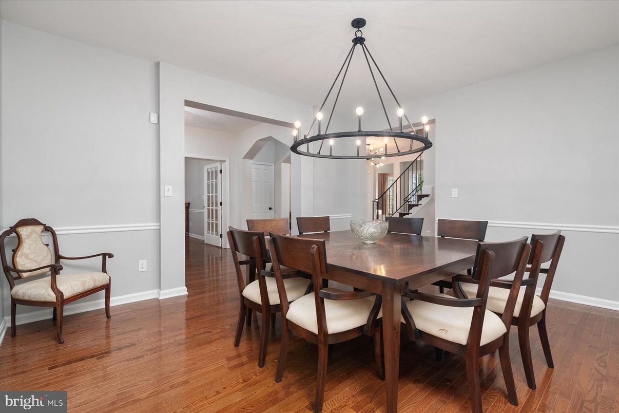 Chandelier, Dining room, Interior, Wood Texture Flooring