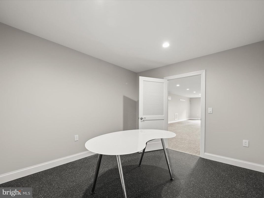 Interior, Recessed Lighting
