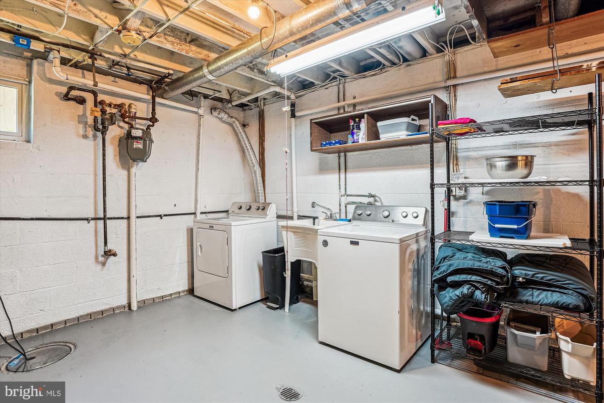 Interior, Washer