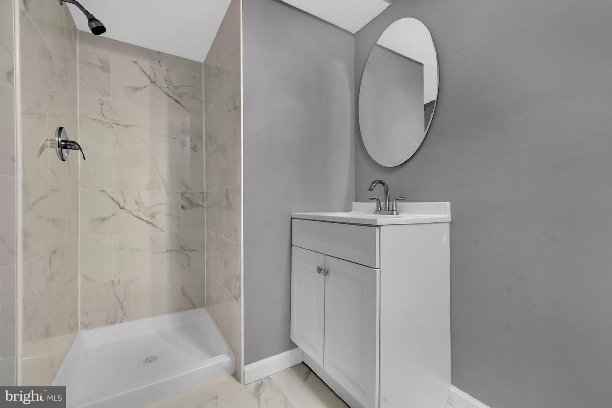 Bathroom, Interior, Marble, Marble Walls