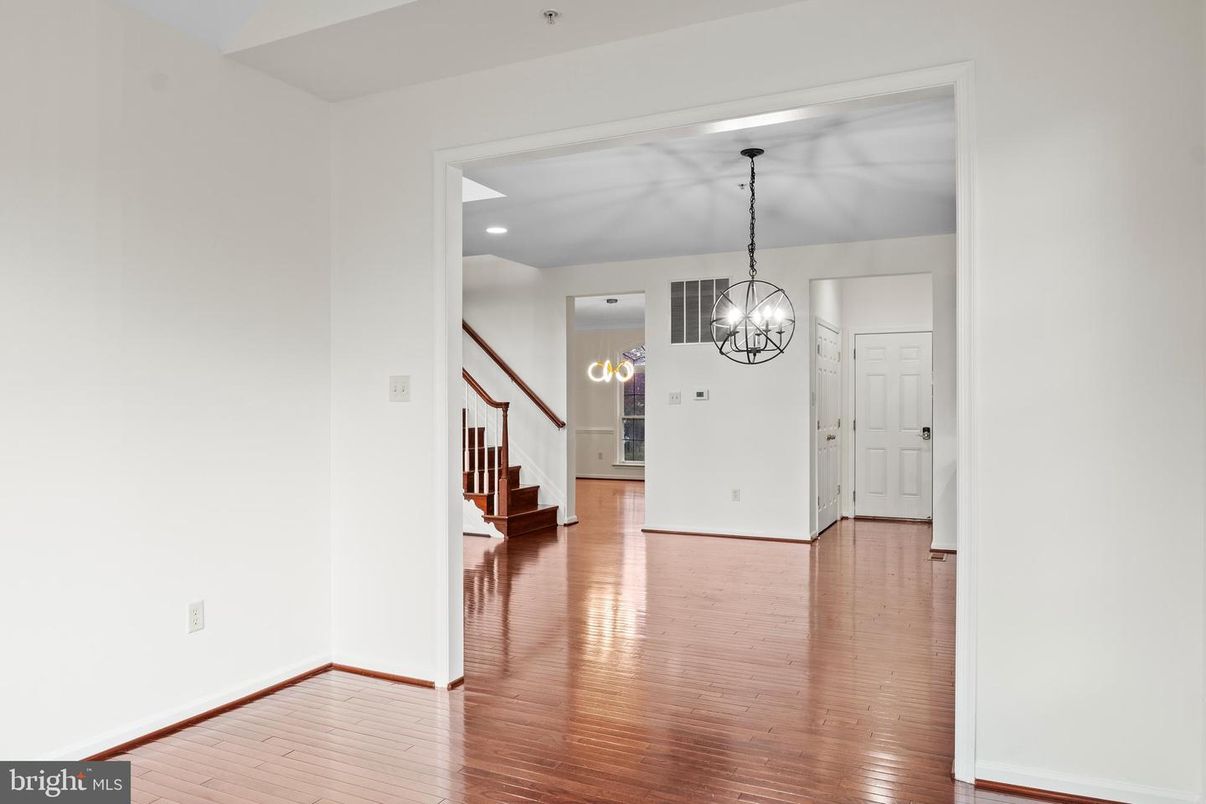 Chandelier, Empty room, Interior, Pendant Lights, Recessed Lighting, Wood Texture Flooring