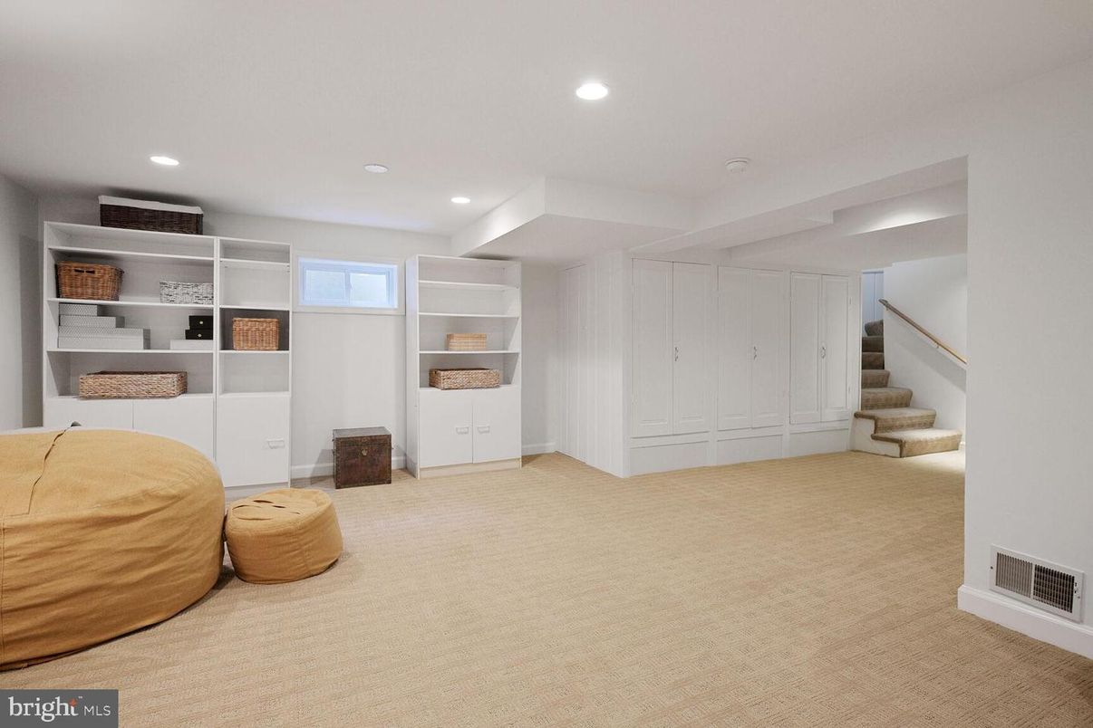 Interior, Recessed Lighting