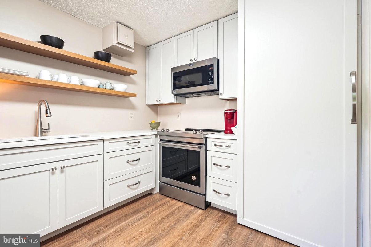 Interior, Kitchen, Wood Texture Flooring