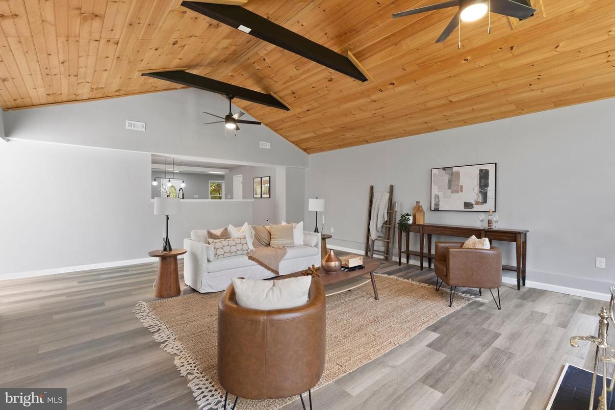 Interior, Living room, Recessed Lighting, Wooden Ceilings, Wood Texture Flooring