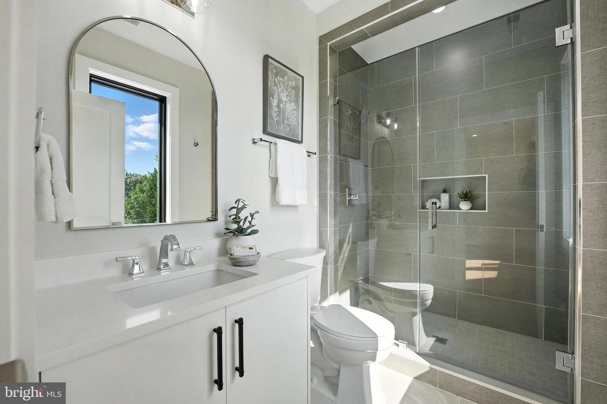 Bathroom, Glass Shower, Interior