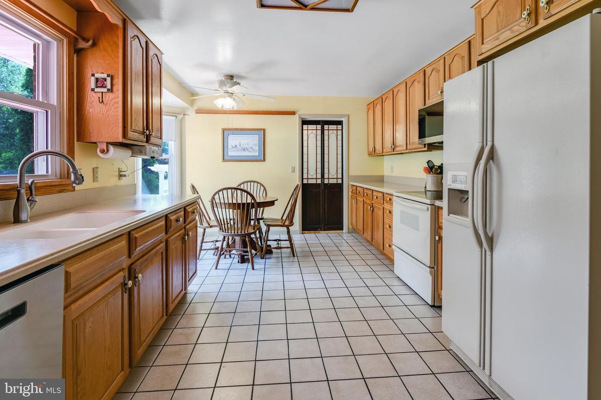 Dining room, Interior, Kitchen