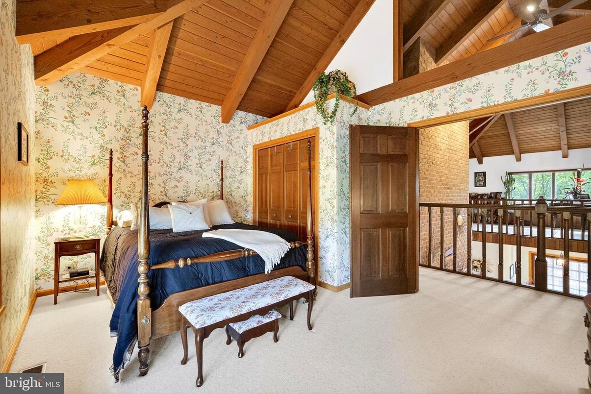 Bedroom, Interior, Wooden Beams, Wooden Ceilings