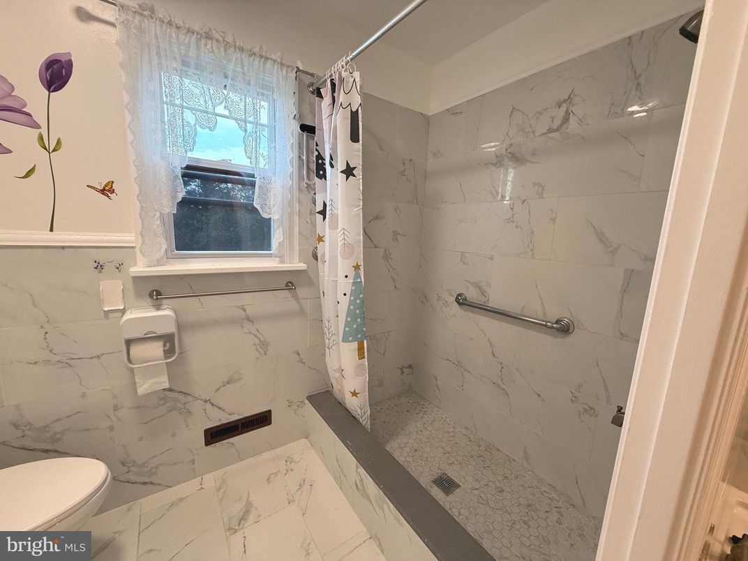 Bathroom, Interior, Marble, Marble Walls