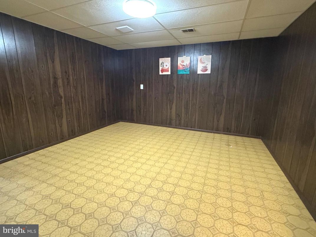 Empty room, Interior, Wooden Walls