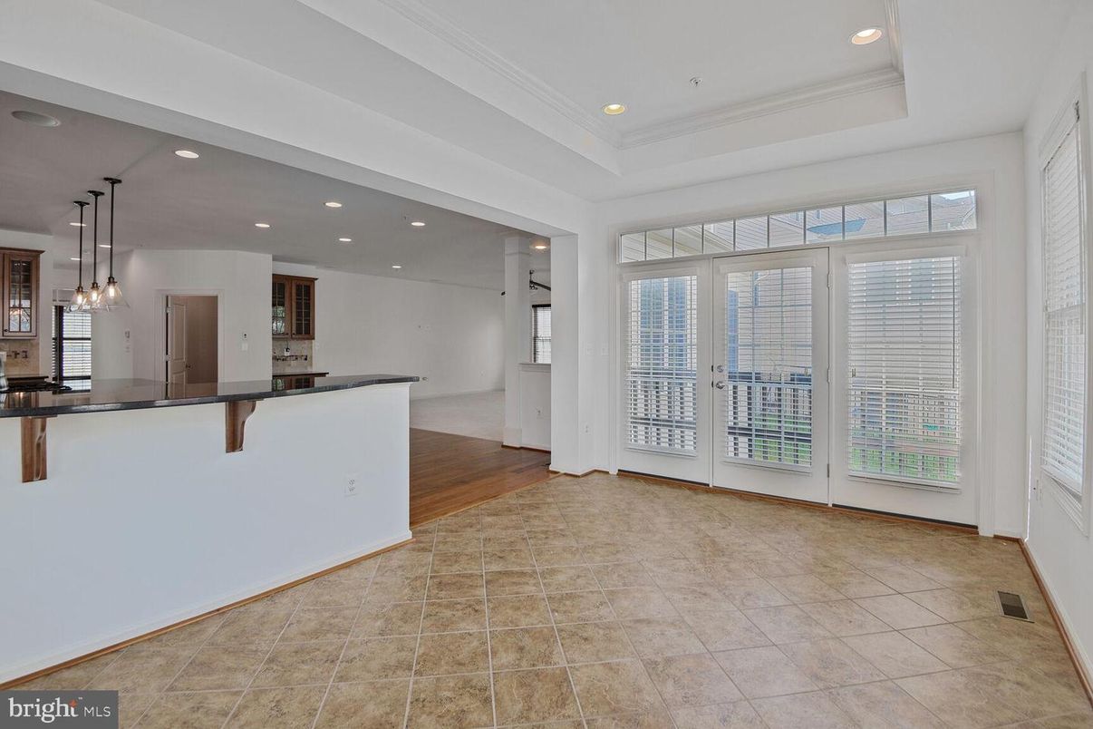 Interior, Kitchen, Pendant Lights, Recessed Lighting