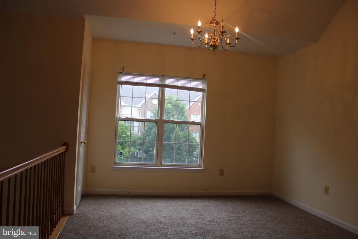 Chandelier, Empty room, Interior
