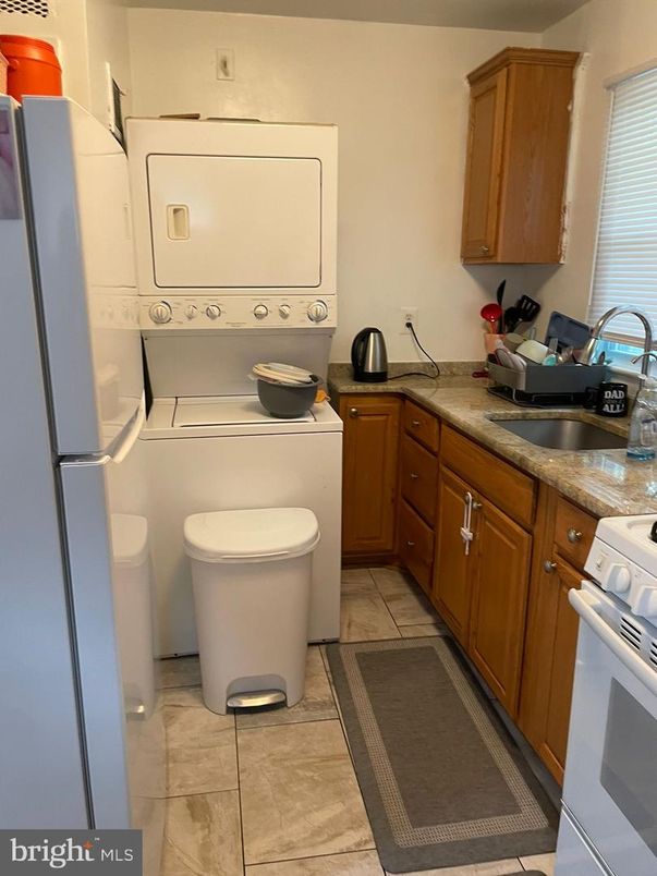 Interior, Kitchen, Washer