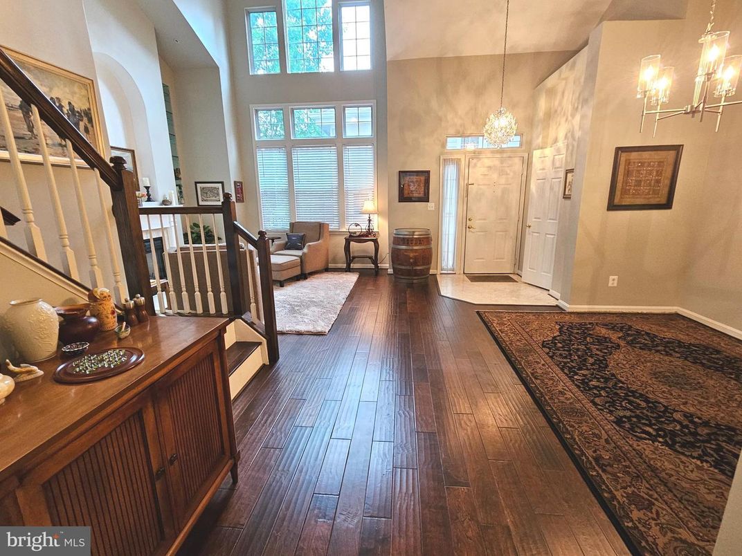 Chandelier, Interior, Living room, Pendant Lights, Wood Texture Flooring