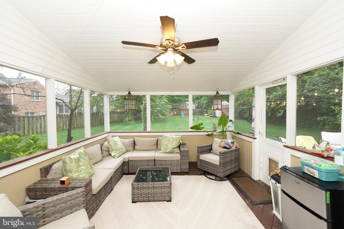 Interior, Living room, Sun Room