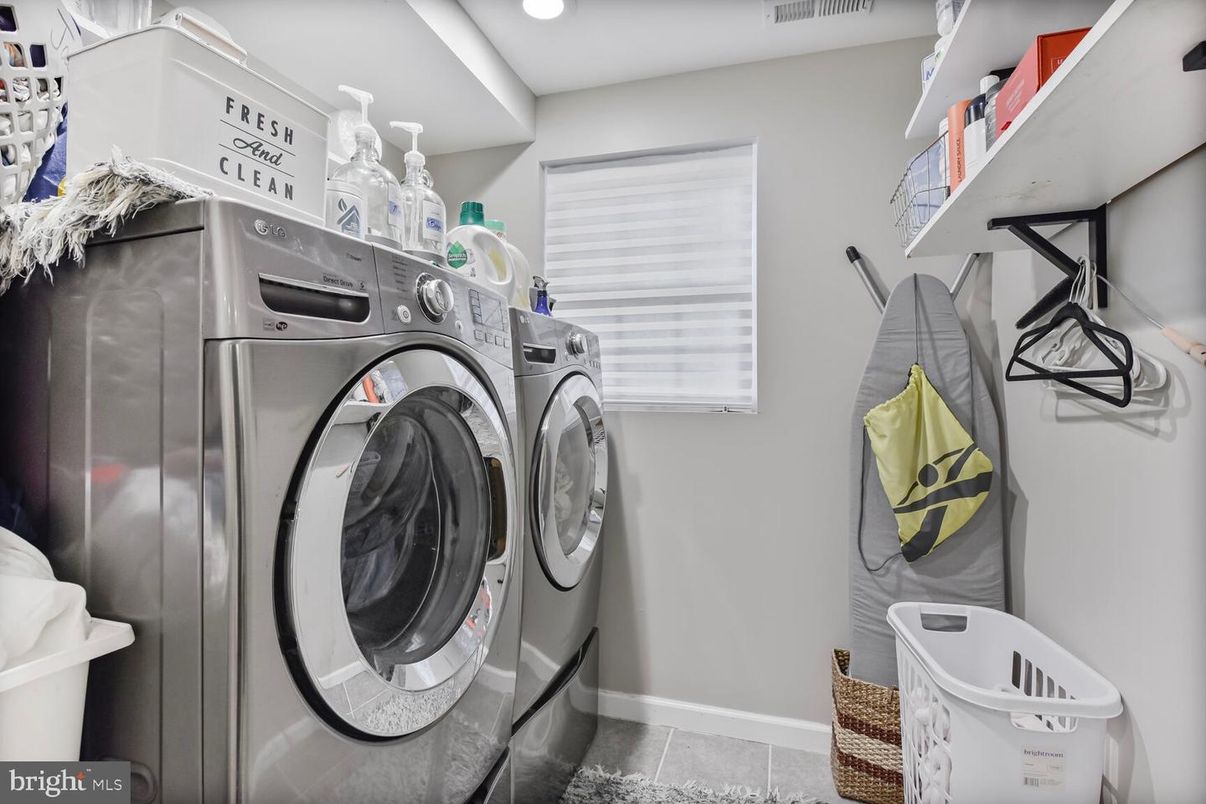 Interior, Recessed Lighting, Washer