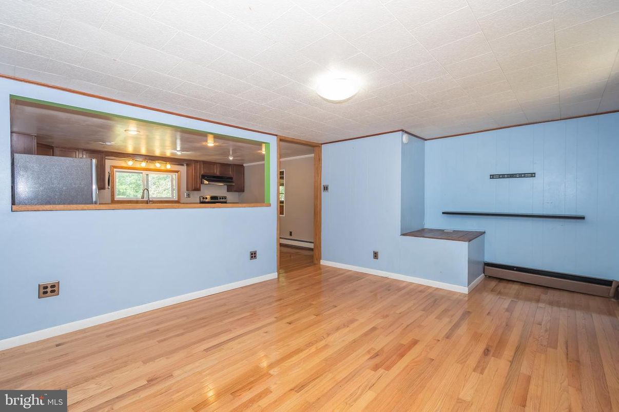 Empty room, Interior, Kitchen, Wood Texture Flooring