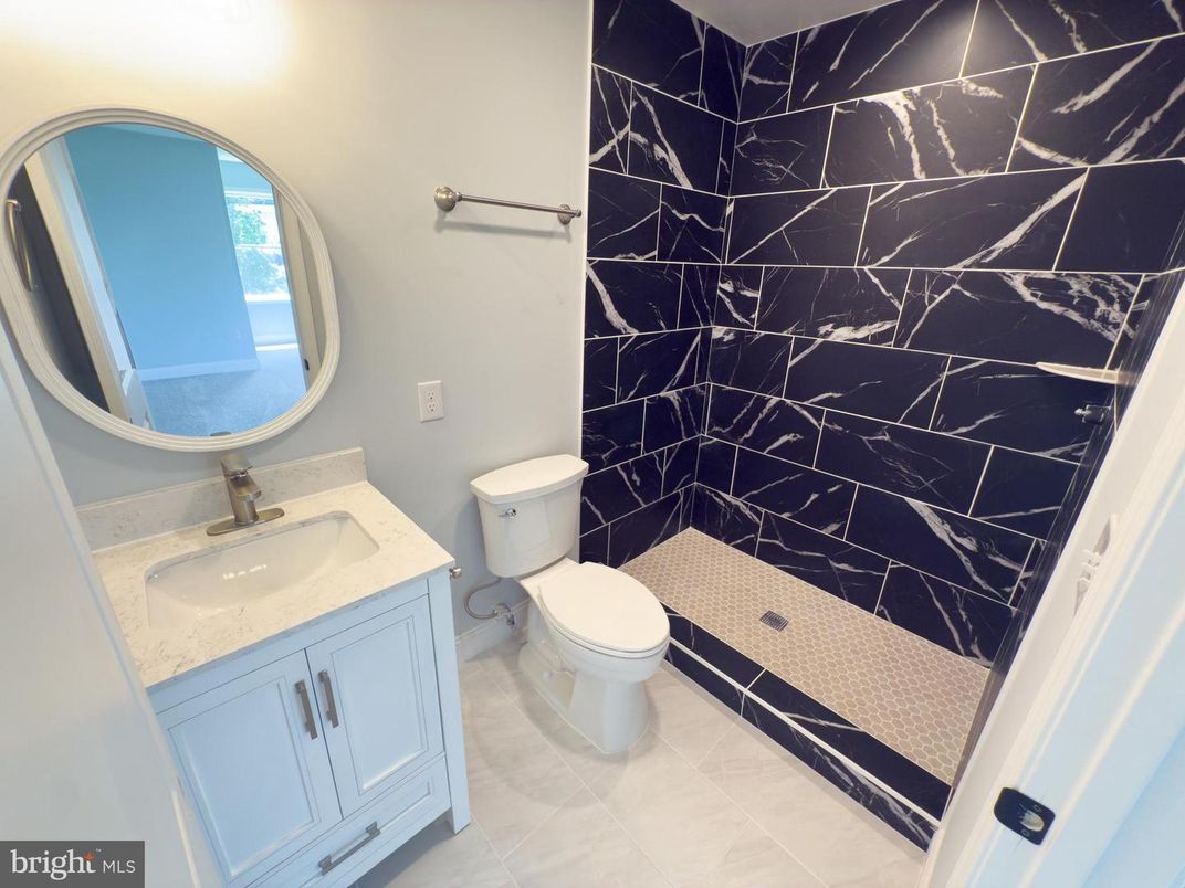 Bathroom, Interior, Marble Walls