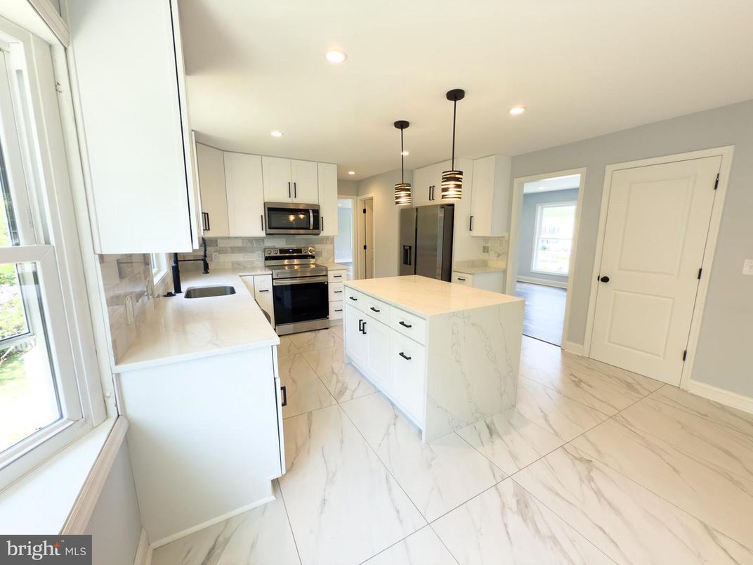 Interior, Kitchen, Marble, Pendant Lights, Recessed Lighting, Stainless Steel Appliances