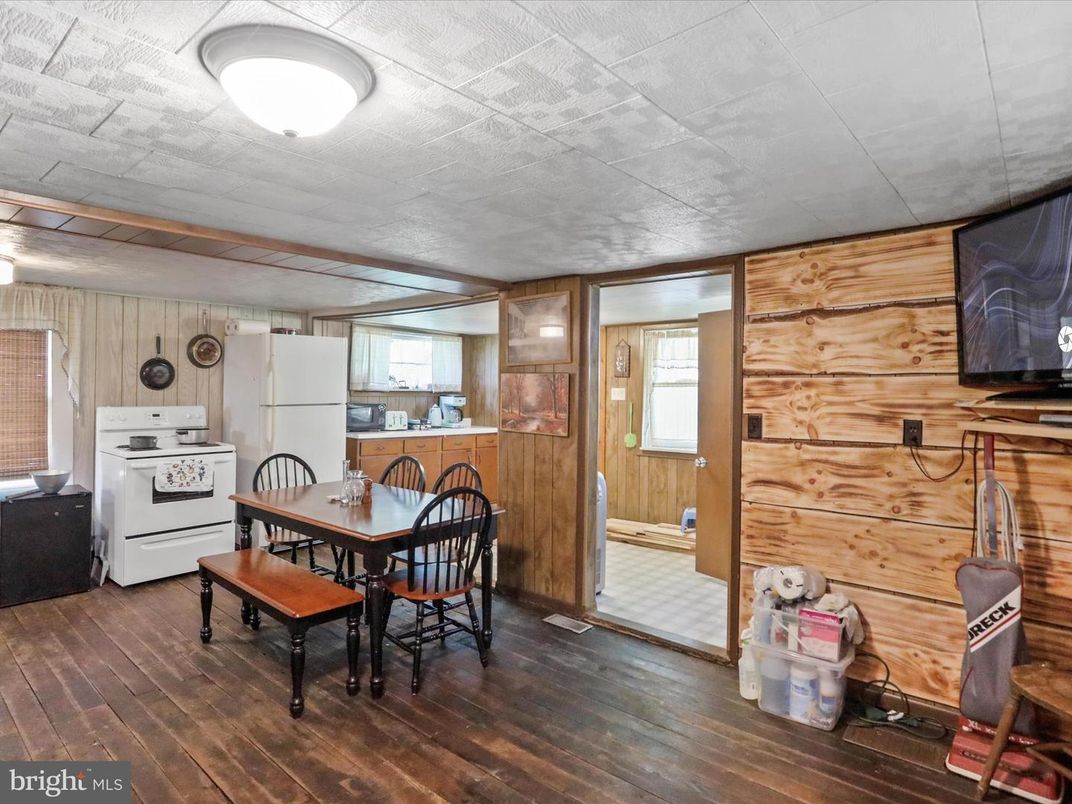 Dining room, Interior, Kitchen, Wood Texture Flooring, Wooden Walls