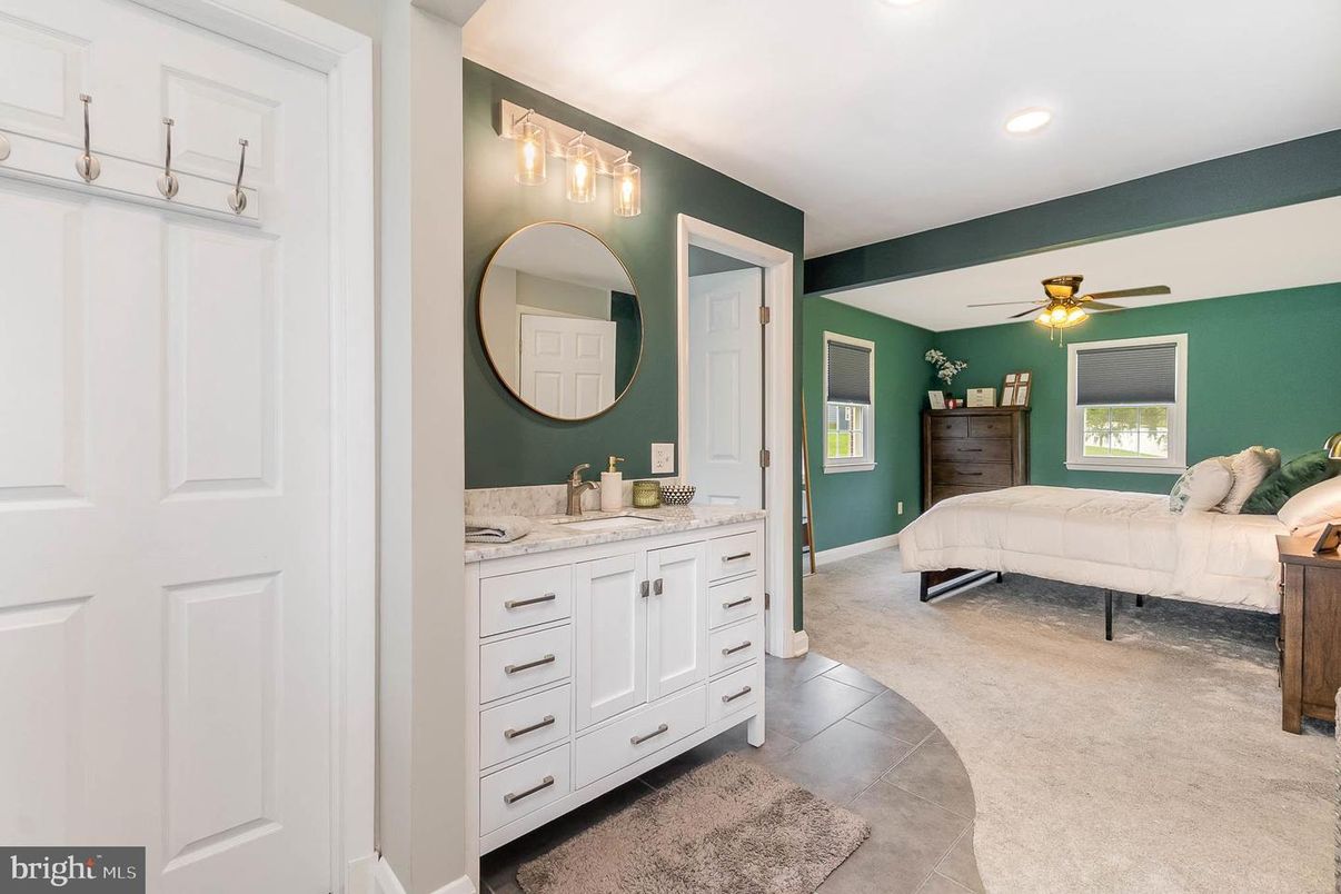 Bathroom, Bedroom, Interior, Recessed Lighting