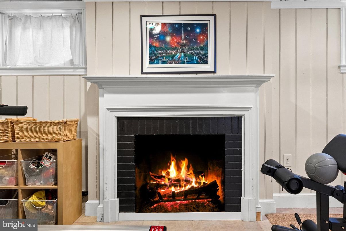 Fireplace, Interior