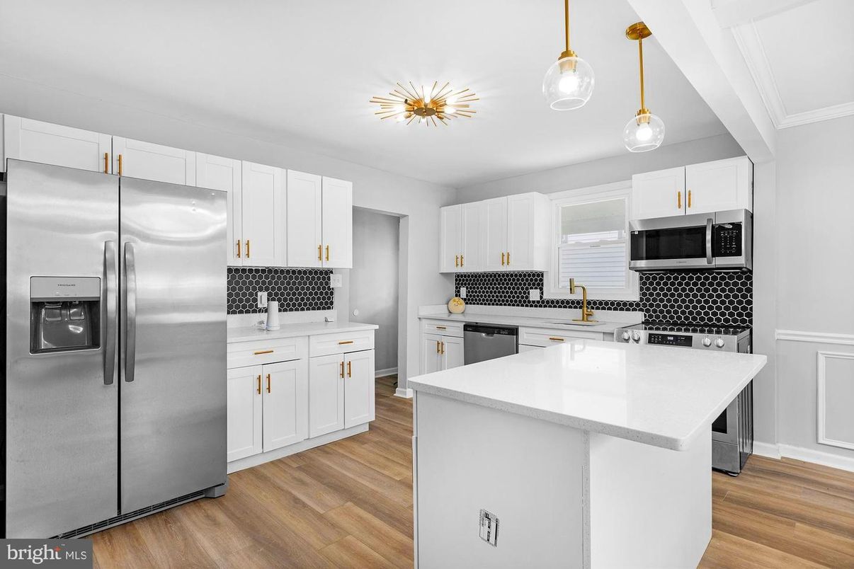 Interior, Kitchen, Pendant Lights, Stainless Steel Appliances, Wood Texture Flooring