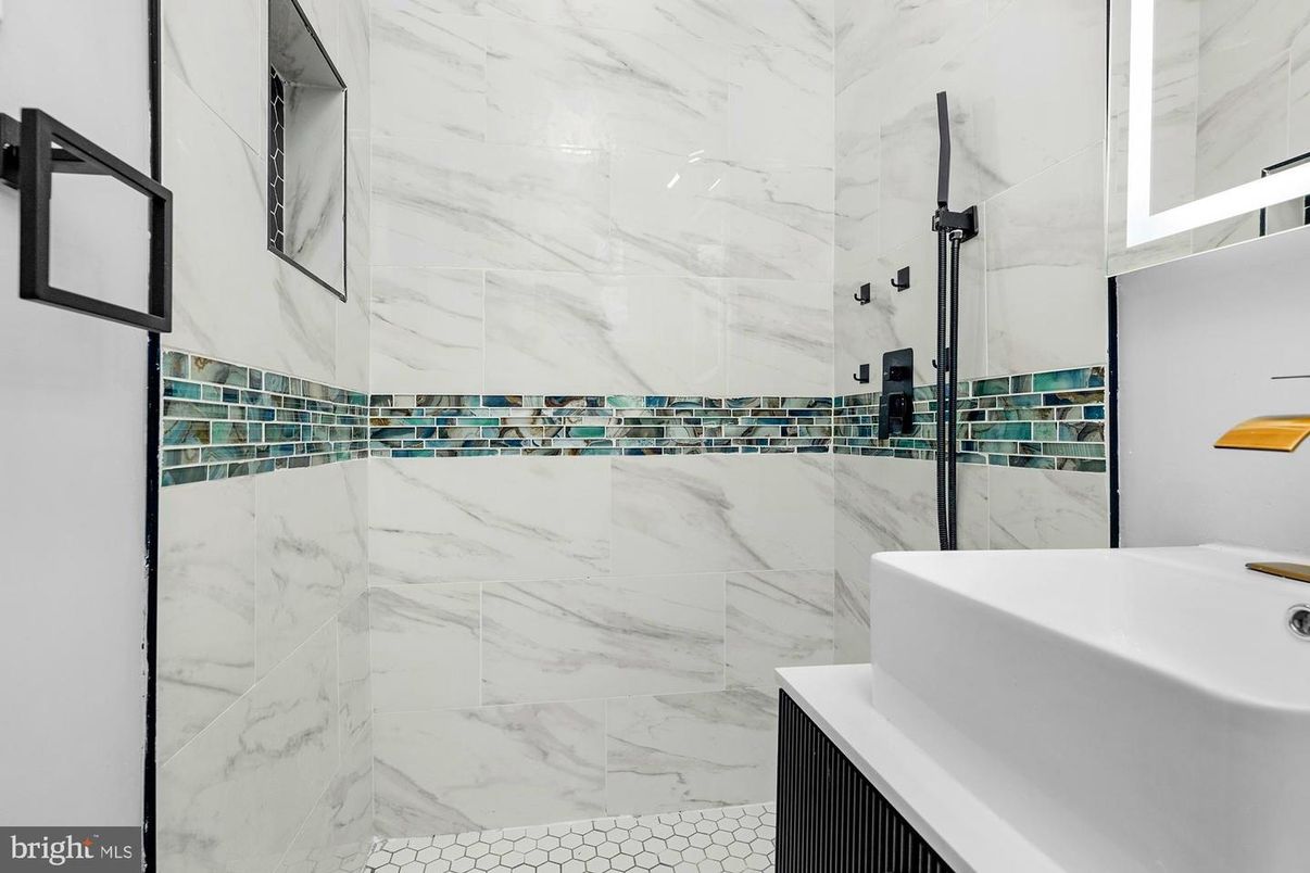 Bathroom, Interior, Marble Walls