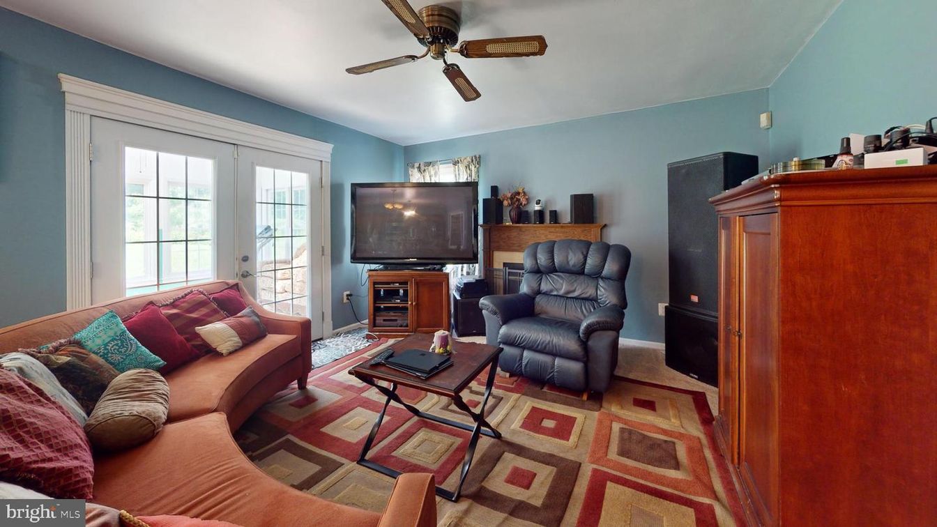 Interior, Living room