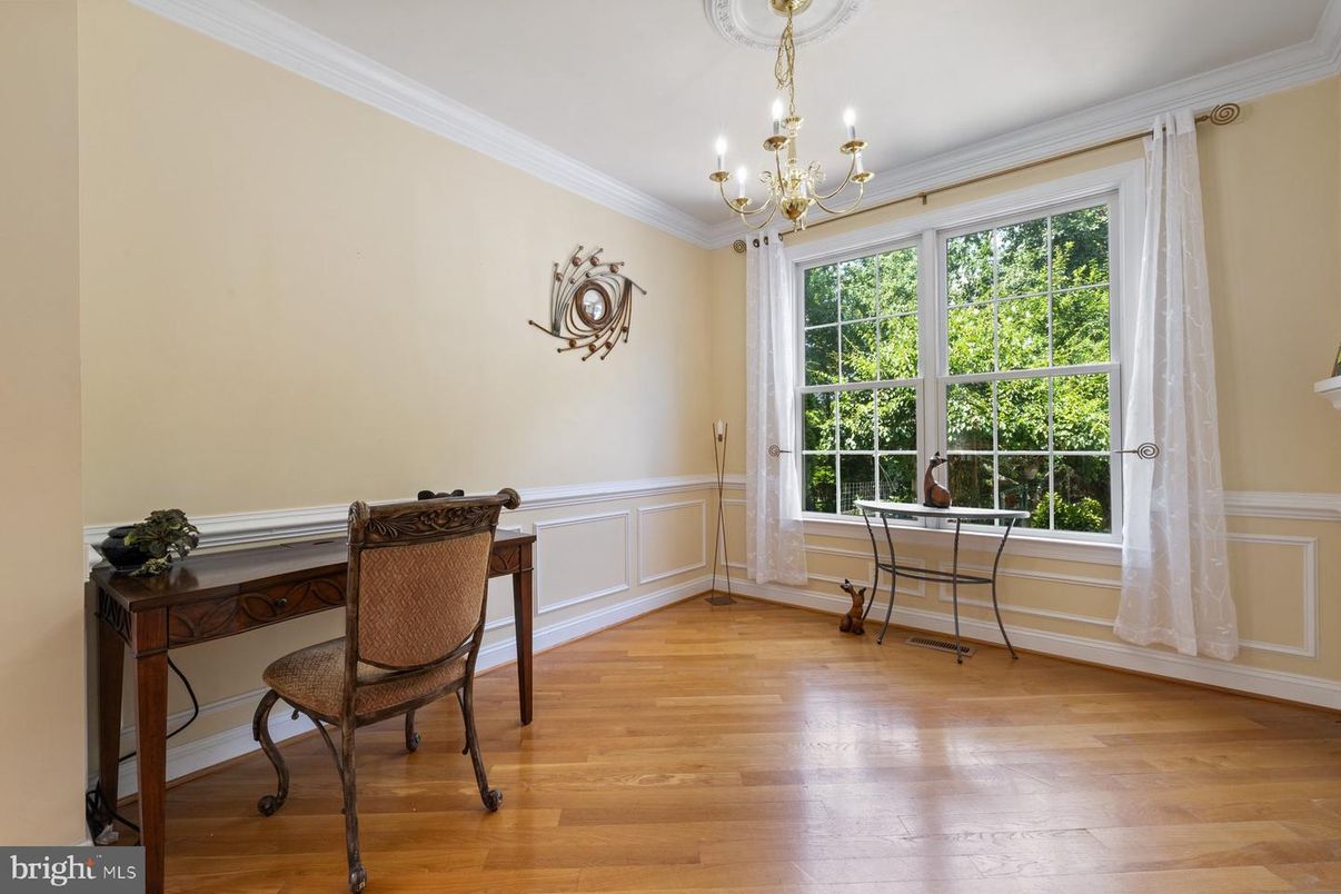 Chandelier, Home Office, Interior, Wood Texture Flooring