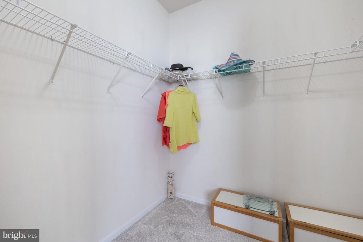 Interior, Walk-in Closets