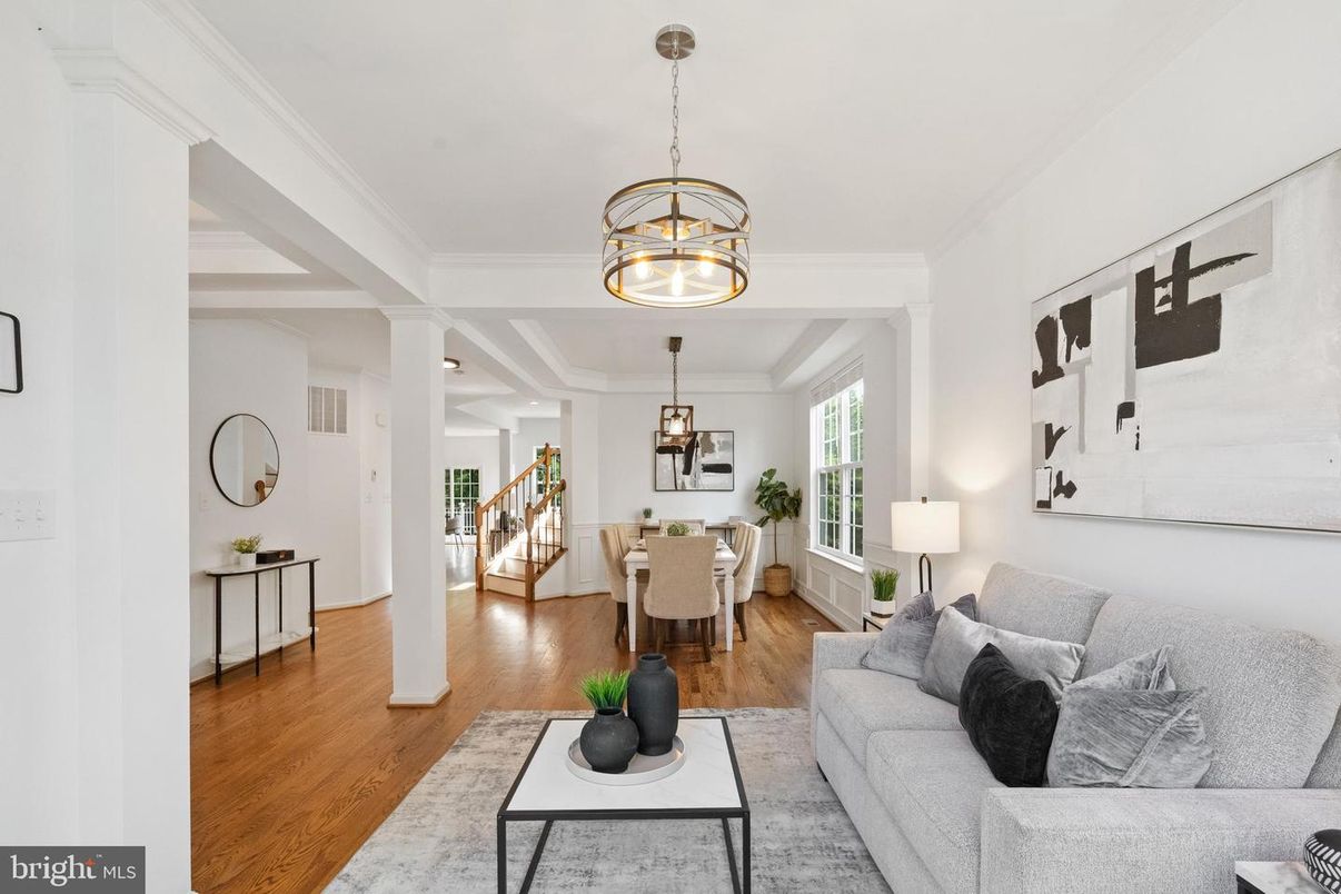 Dining room, Interior, Living room, Pendant Lights, Wood Texture Flooring