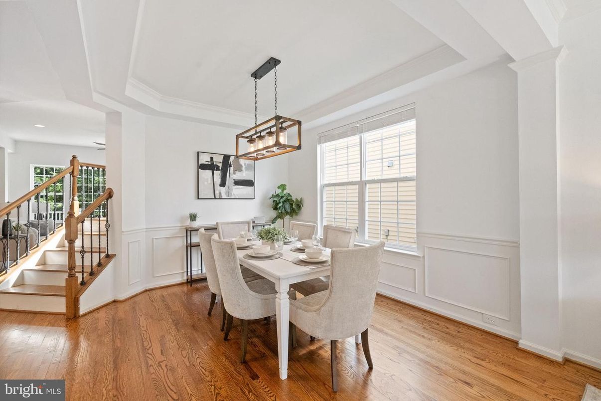 Dining room, Interior, Pendant Lights, Recessed Lighting, Wood Texture Flooring
