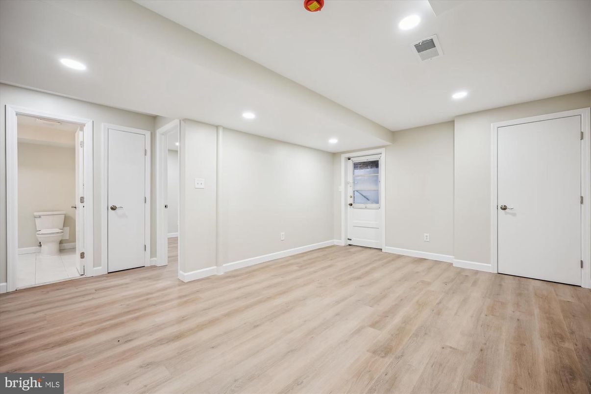 Bathroom, Empty room, Interior, Recessed Lighting, Wood Texture Flooring