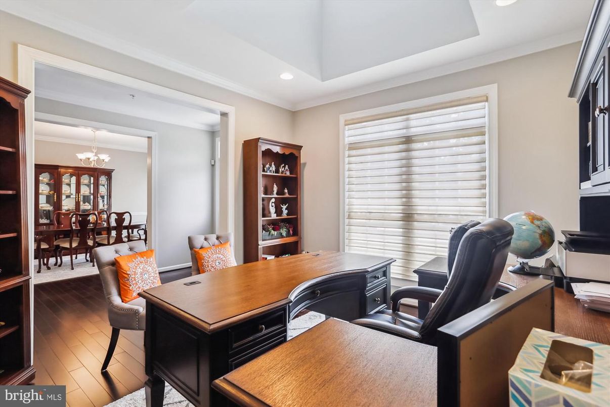 Chandelier, Home Office, Interior, Recessed Lighting, Wood Texture Flooring