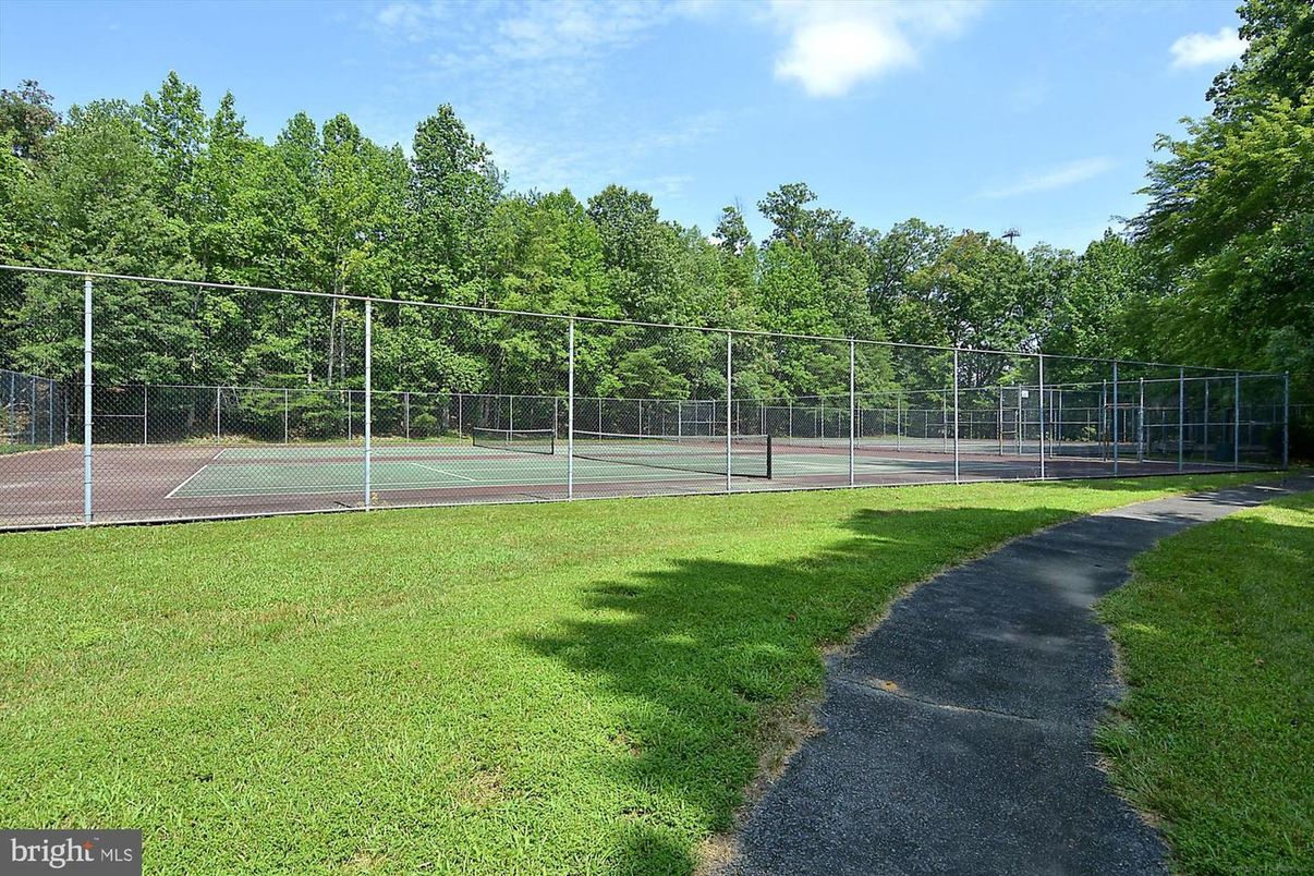Exterior, Tennis Courts