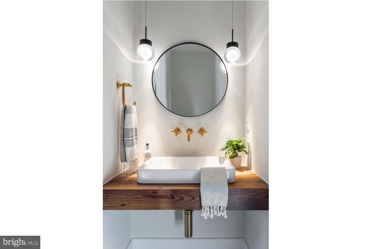 Bathroom, Interior, Pendant Lights