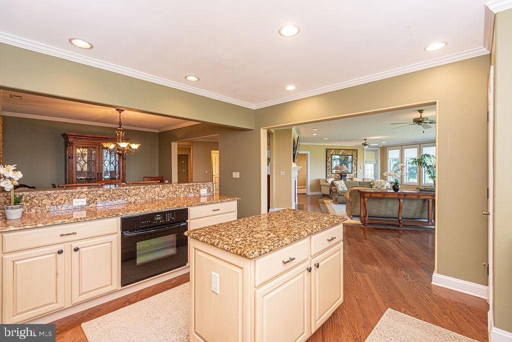 Chandelier, Interior, Kitchen, Living room, Recessed Lighting, Wood Texture Flooring
