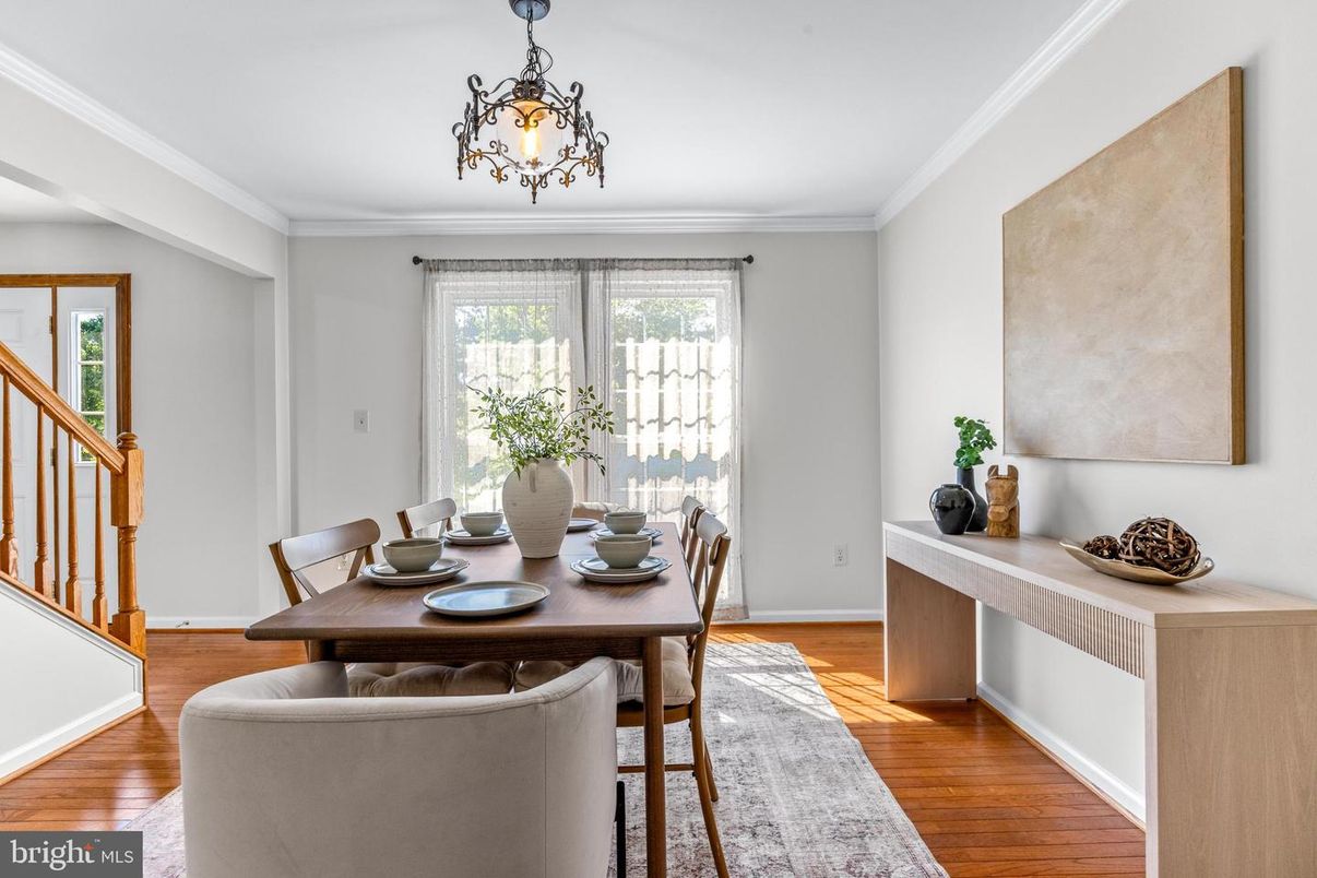 Chandelier, Dining room, Interior, Wood Texture Flooring