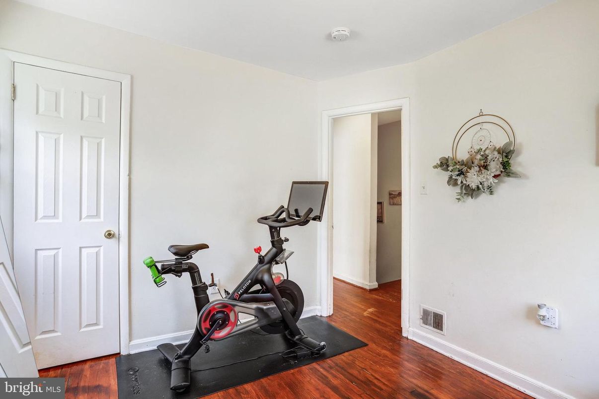 Fitness Equipment, Interior, Wood Texture Flooring