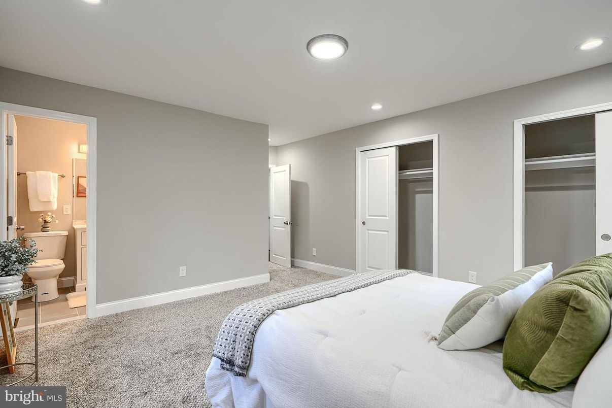 Bathroom, Bedroom, Interior, Recessed Lighting