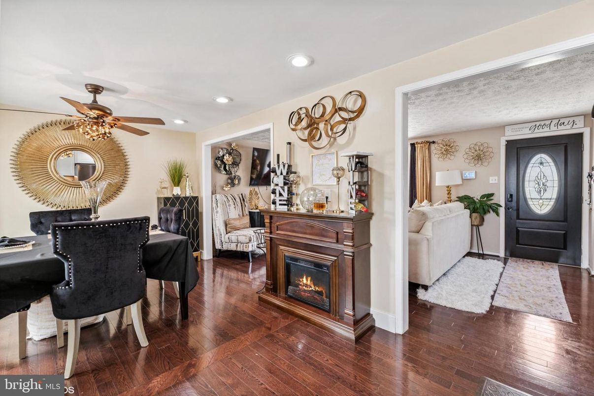Fireplace, Interior, Recessed Lighting, Wood Texture Flooring