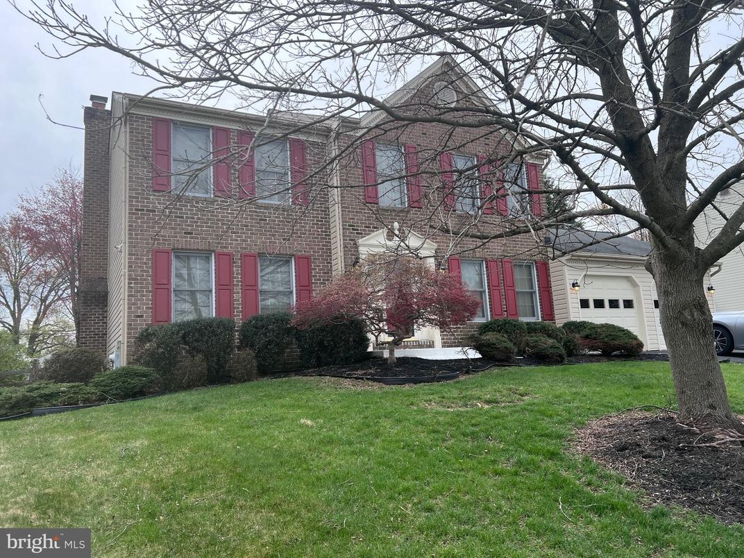 Attached, Exterior, Facade, Brick Facade, Tudor Revival